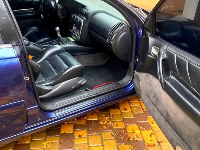 Синий Опель Омега, объемом двигателя 3 л и пробегом 0 тыс. км за 6000 $, фото 2 на Automoto.ua