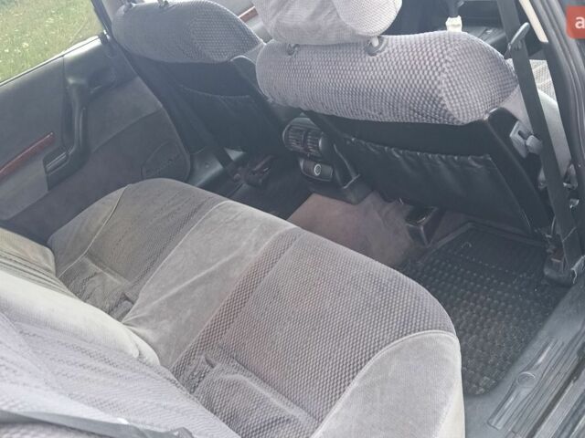 Синій Опель Омега, об'ємом двигуна 2 л та пробігом 317 тис. км за 1550 $, фото 12 на Automoto.ua