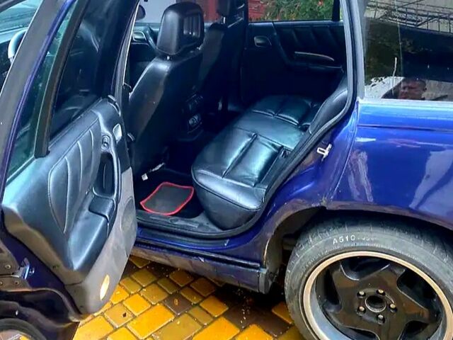 Синий Опель Омега, объемом двигателя 3 л и пробегом 0 тыс. км за 6000 $, фото 5 на Automoto.ua