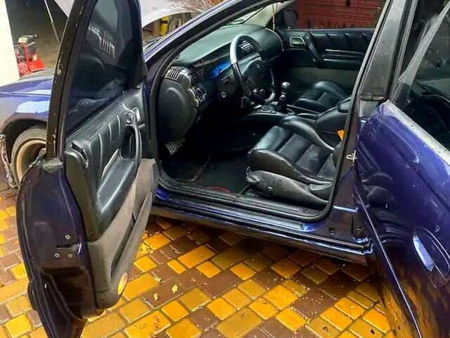 Синий Опель Омега, объемом двигателя 3 л и пробегом 0 тыс. км за 6000 $, фото 4 на Automoto.ua