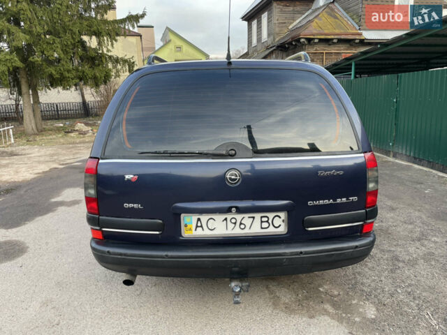 Синій Опель Омега, об'ємом двигуна 2.5 л та пробігом 323 тис. км за 3200 $, фото 9 на Automoto.ua