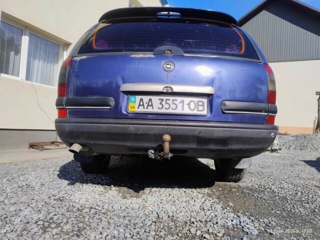 Синій Опель Омега, об'ємом двигуна 2.5 л та пробігом 200 тис. км за 1999 $, фото 10 на Automoto.ua