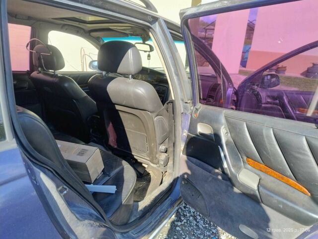 Синій Опель Омега, об'ємом двигуна 2.5 л та пробігом 200 тис. км за 1999 $, фото 5 на Automoto.ua