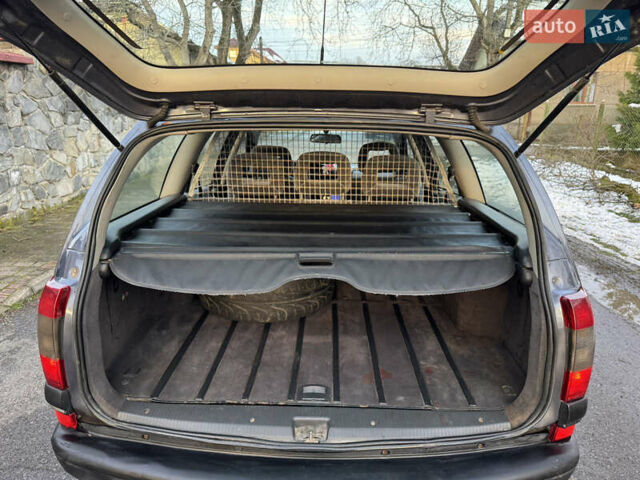 Синий Опель Омега, объемом двигателя 2 л и пробегом 335 тыс. км за 1599 $, фото 26 на Automoto.ua