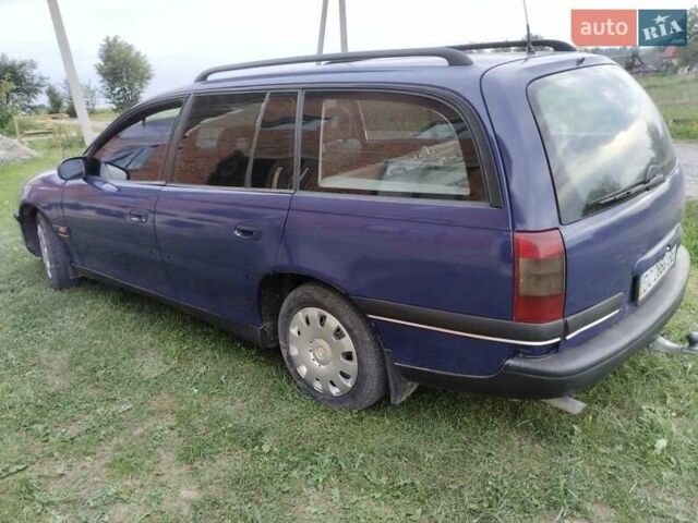 Синій Опель Омега, об'ємом двигуна 2 л та пробігом 306 тис. км за 1950 $, фото 9 на Automoto.ua