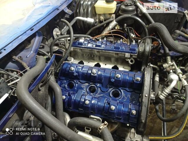 Синій Опель Омега, об'ємом двигуна 2.5 л та пробігом 30 тис. км за 7500 $, фото 20 на Automoto.ua