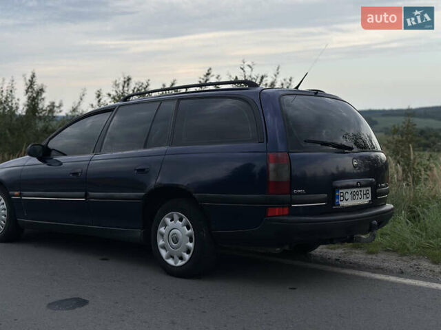 Синий Опель Омега, объемом двигателя 2 л и пробегом 235 тыс. км за 2250 $, фото 3 на Automoto.ua