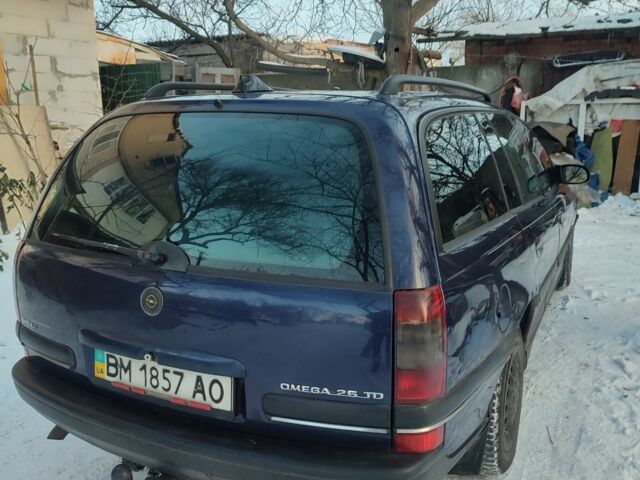 Синій Опель Омега, об'ємом двигуна 2.5 л та пробігом 400 тис. км за 1800 $, фото 3 на Automoto.ua