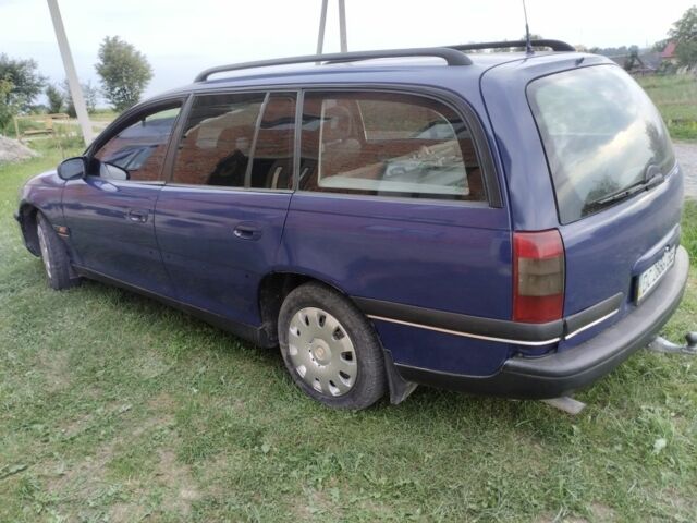 Синій Опель Омега, об'ємом двигуна 2 л та пробігом 306 тис. км за 1950 $, фото 10 на Automoto.ua