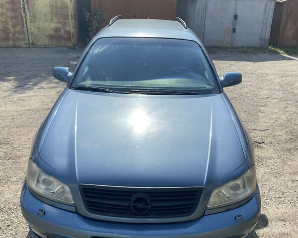 Синий Опель Омега, объемом двигателя 2 л и пробегом 184 тыс. км за 3800 $, фото 1 на Automoto.ua
