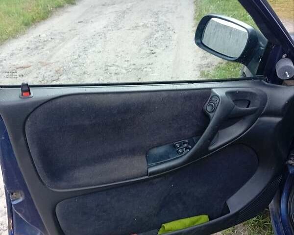 Синій Опель Омега, об'ємом двигуна 1.6 л та пробігом 345 тис. км за 1454 $, фото 20 на Automoto.ua