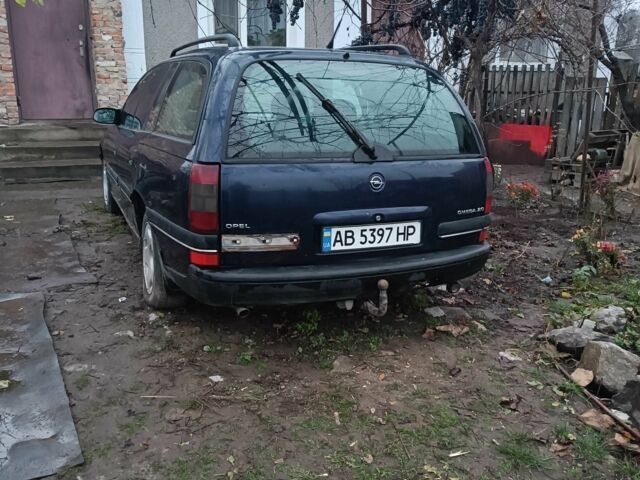 Синий Опель Омега, объемом двигателя 2 л и пробегом 3 тыс. км за 1500 $, фото 3 на Automoto.ua