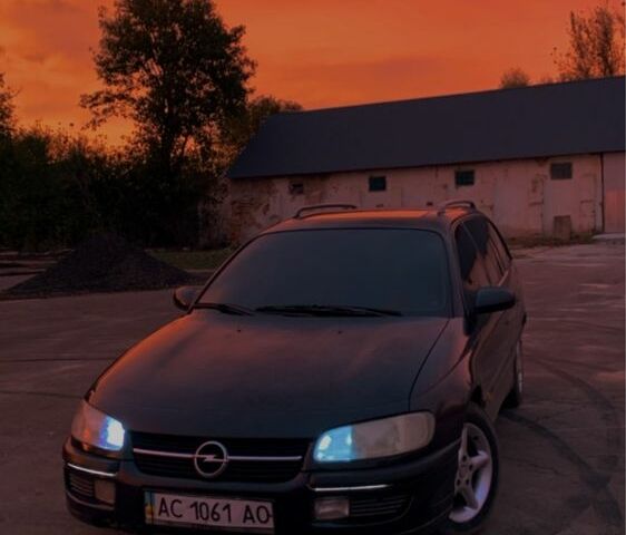 Синий Опель Омега, объемом двигателя 2 л и пробегом 2 тыс. км за 1400 $, фото 3 на Automoto.ua