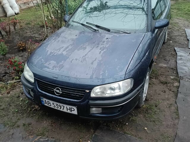 Синий Опель Омега, объемом двигателя 2 л и пробегом 3 тыс. км за 1500 $, фото 1 на Automoto.ua