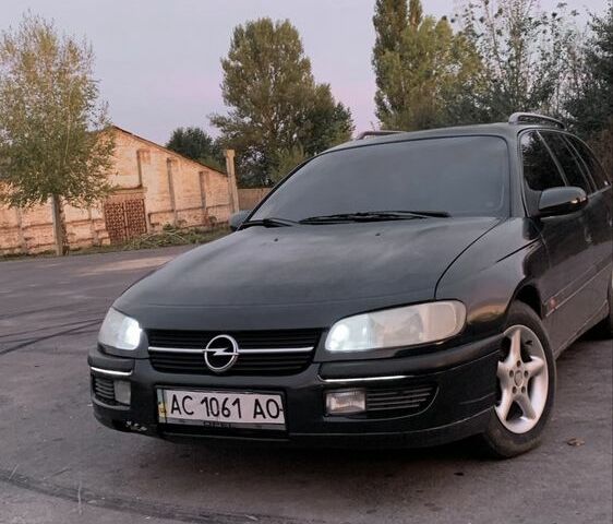 Синий Опель Омега, объемом двигателя 2 л и пробегом 2 тыс. км за 1400 $, фото 1 на Automoto.ua