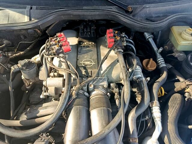 Синій Опель Омега, об'ємом двигуна 2.5 л та пробігом 0 тис. км за 2500 $, фото 11 на Automoto.ua