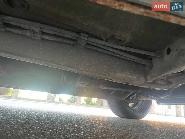 Синий Опель Омега, объемом двигателя 2 л и пробегом 100 тыс. км за 850 $, фото 10 на Automoto.ua
