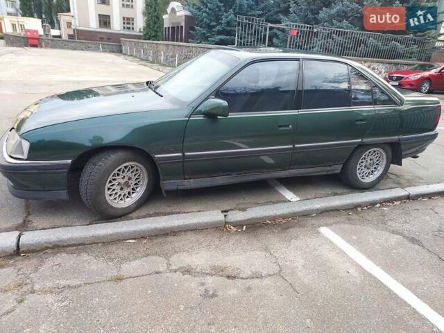 Опель Омега 1992 в Киеве на Automoto.ua Зеленый Опель Омега, объемом двигателя 2 л и пробегом 280 тыс. км за 1300 $, фото 5 на Automoto.ua