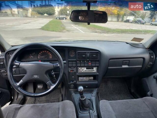 Опель Омега 1992 в Киеве на Automoto.ua Зеленый Опель Омега, объемом двигателя 2 л и пробегом 280 тыс. км за 1300 $, фото 14 на Automoto.ua