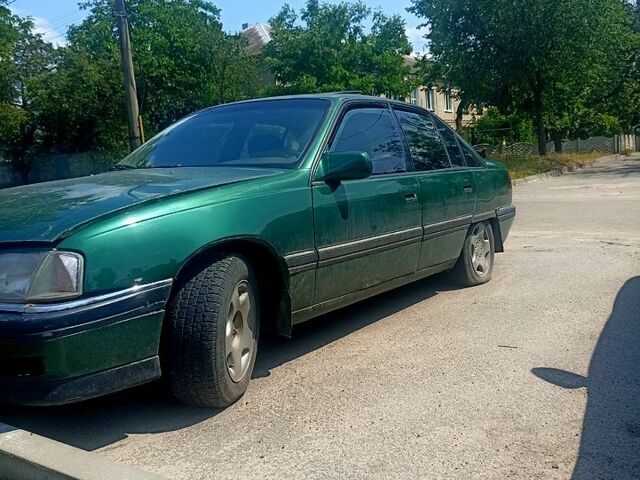 Зеленый Опель Омега, объемом двигателя 2 л и пробегом 263 тыс. км за 1100 $, фото 1 на Automoto.ua