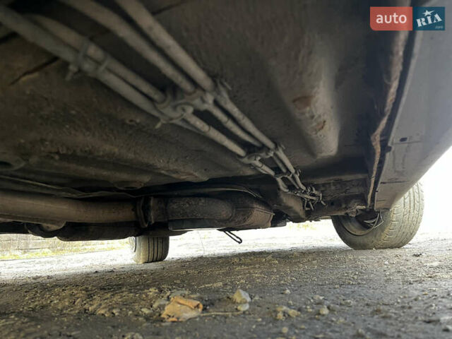 Зелений Опель Омега, об'ємом двигуна 2.96 л та пробігом 300 тис. км за 1350 $, фото 26 на Automoto.ua