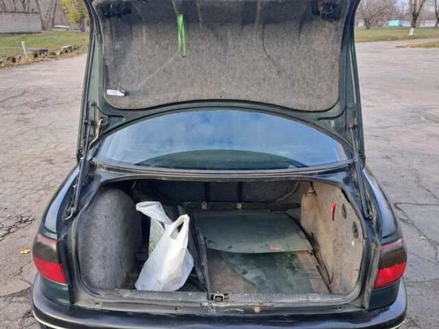 Зеленый Опель Омега, объемом двигателя 2 л и пробегом 280 тыс. км за 1950 $, фото 10 на Automoto.ua