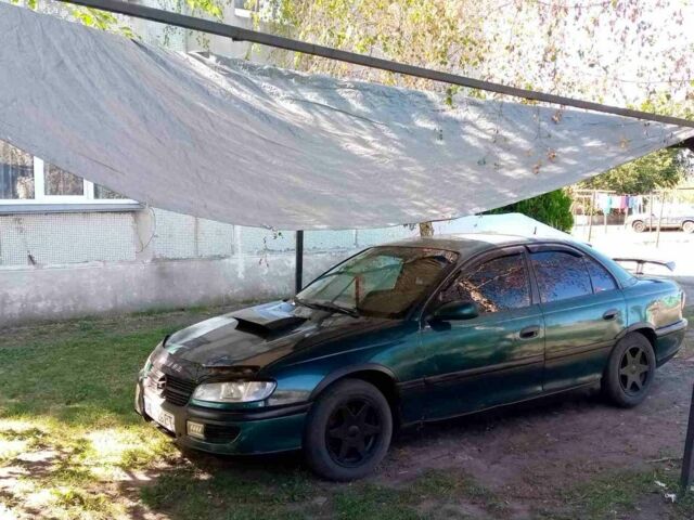 Зеленый Опель Омега, объемом двигателя 2 л и пробегом 2 тыс. км за 2000 $, фото 1 на Automoto.ua