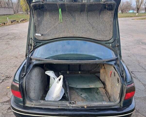 Зеленый Опель Омега, объемом двигателя 2 л и пробегом 280 тыс. км за 1950 $, фото 10 на Automoto.ua