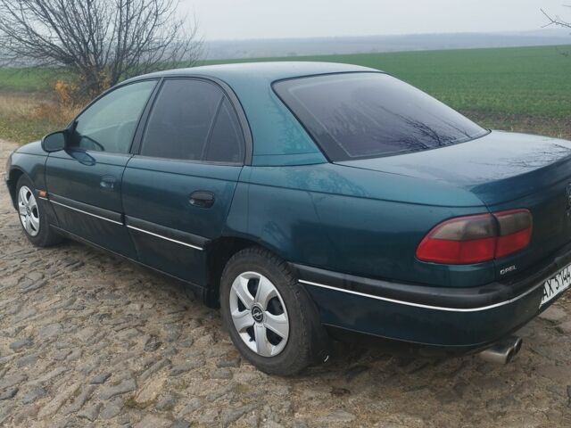 Зеленый Опель Омега, объемом двигателя 2.5 л и пробегом 450 тыс. км за 1904 $, фото 2 на Automoto.ua