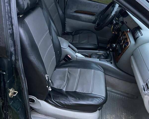 Зеленый Опель Омега, объемом двигателя 2 л и пробегом 339 тыс. км за 1250 $, фото 5 на Automoto.ua