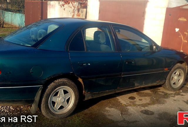 Зеленый Опель Омега, объемом двигателя 20 л и пробегом 413 тыс. км за 1670 $, фото 8 на Automoto.ua