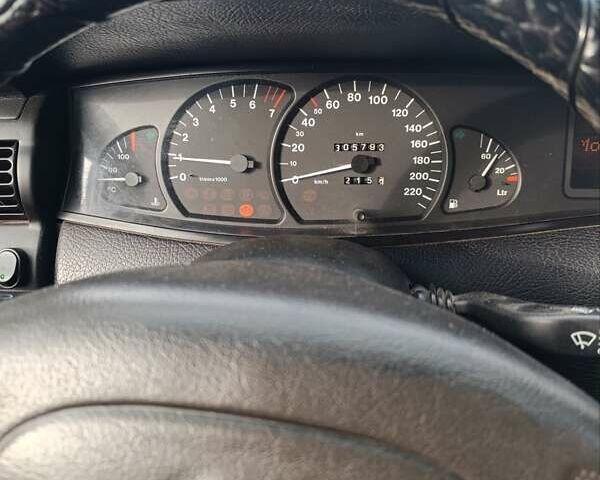 Зеленый Опель Омега, объемом двигателя 0 л и пробегом 306 тыс. км за 2700 $, фото 14 на Automoto.ua
