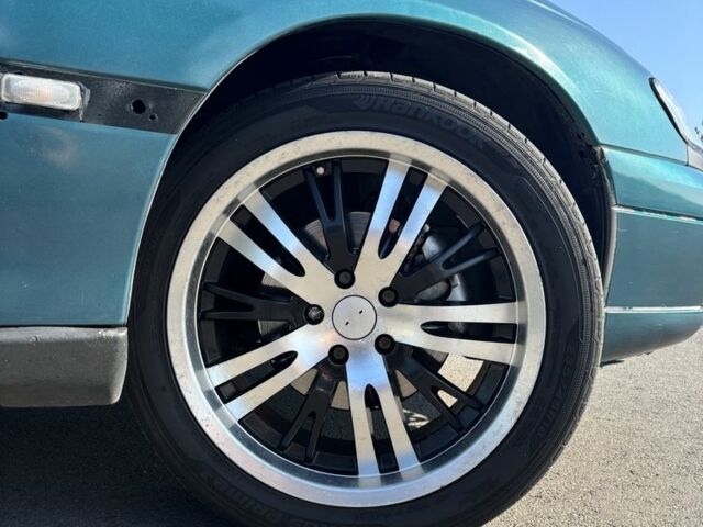 Зеленый Опель Омега, объемом двигателя 2.5 л и пробегом 300 тыс. км за 2500 $, фото 7 на Automoto.ua