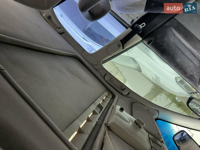 Зеленый Опель Омега, объемом двигателя 2 л и пробегом 350 тыс. км за 1500 $, фото 12 на Automoto.ua