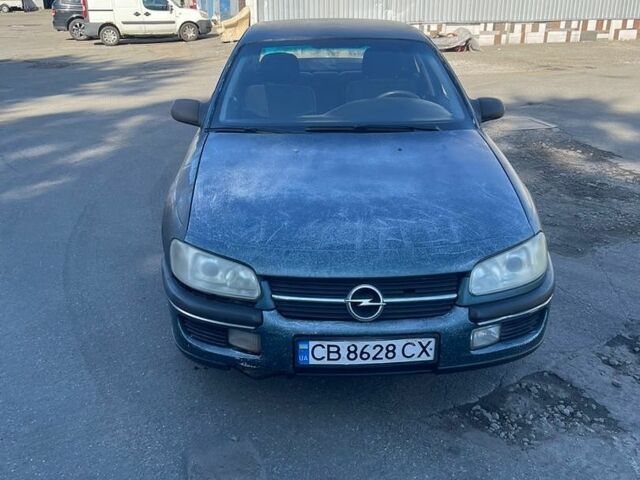 Зеленый Опель Омега, объемом двигателя 2 л и пробегом 474 тыс. км за 1200 $, фото 3 на Automoto.ua