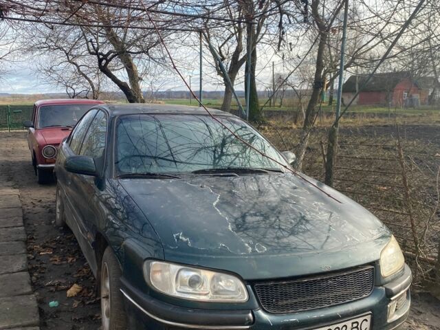 Зеленый Опель Омега, объемом двигателя 2.5 л и пробегом 20 тыс. км за 1763 $, фото 1 на Automoto.ua