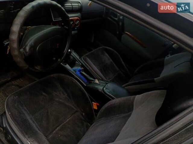 Зеленый Опель Омега, объемом двигателя 2 л и пробегом 350 тыс. км за 1700 $, фото 4 на Automoto.ua