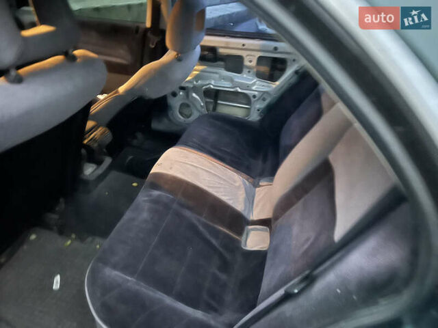 Зеленый Опель Омега, объемом двигателя 2 л и пробегом 350 тыс. км за 1500 $, фото 1 на Automoto.ua