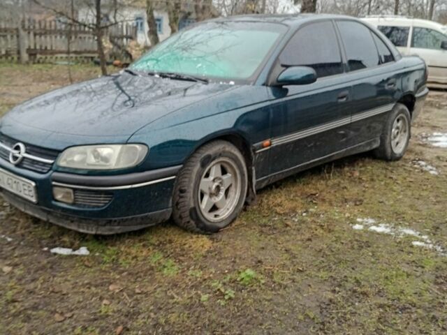 Зеленый Опель Омега, объемом двигателя 2 л и пробегом 350 тыс. км за 1700 $, фото 3 на Automoto.ua