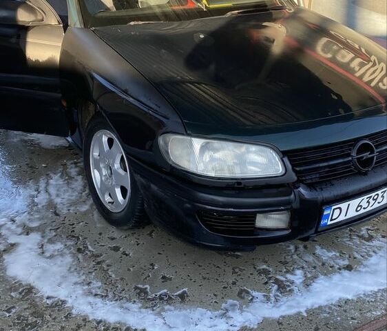 Зеленый Опель Омега, объемом двигателя 2 л и пробегом 3 тыс. км за 1500 $, фото 5 на Automoto.ua