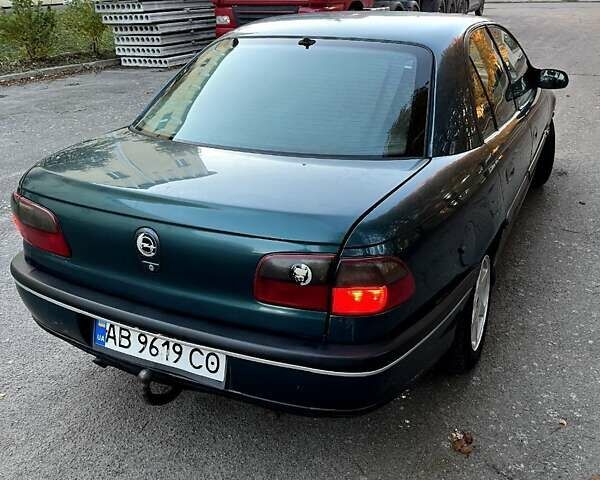 Опель Омега 1996 в Жмеренке на Automoto.ua Зеленый Опель Омега, объемом двигателя 2 л и пробегом 300 тыс. км за 2000 $, фото 2 на Automoto.ua