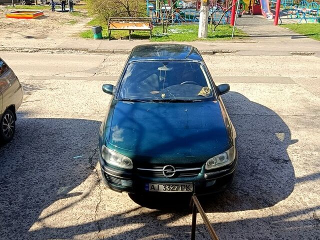 Зеленый Опель Омега, объемом двигателя 2 л и пробегом 0 тыс. км за 3200 $, фото 2 на Automoto.ua