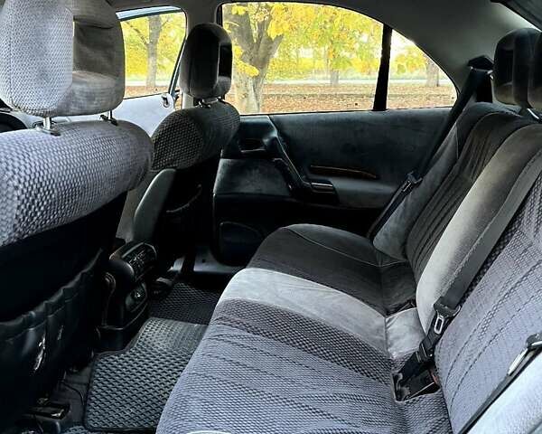 Опель Омега 1996 в Жмеренке на Automoto.ua Зеленый Опель Омега, объемом двигателя 2 л и пробегом 300 тыс. км за 2000 $, фото 3 на Automoto.ua