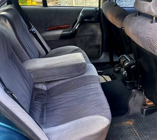 Зеленый Опель Омега, объемом двигателя 2 л и пробегом 0 тыс. км за 1350 $, фото 5 на Automoto.ua