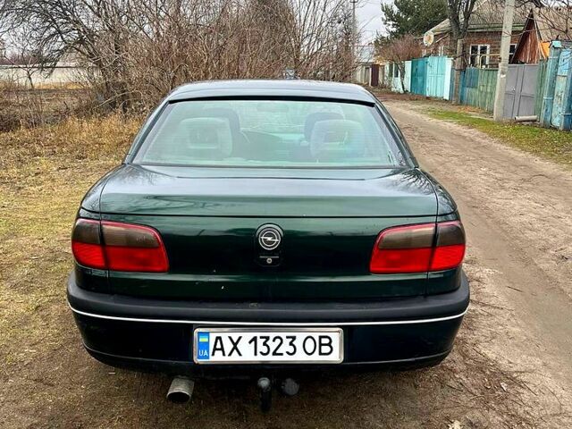 Зеленый Опель Омега, объемом двигателя 2 л и пробегом 427 тыс. км за 2150 $, фото 5 на Automoto.ua