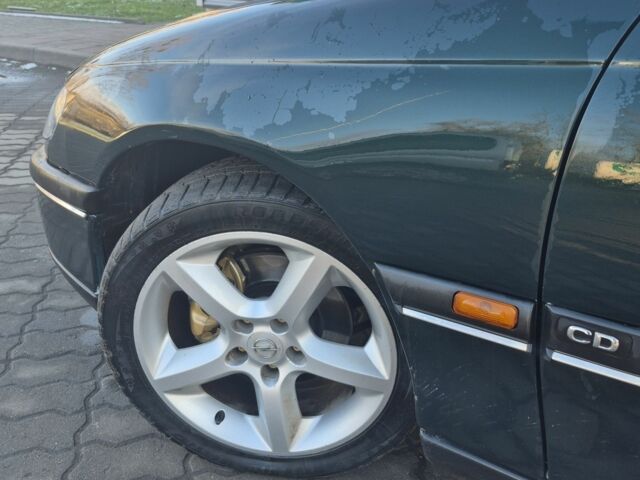 Зеленый Опель Омега, объемом двигателя 0 л и пробегом 270 тыс. км за 2500 $, фото 6 на Automoto.ua