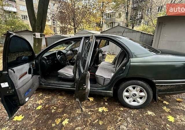 Зеленый Опель Омега, объемом двигателя 2 л и пробегом 341 тыс. км за 2500 $, фото 9 на Automoto.ua
