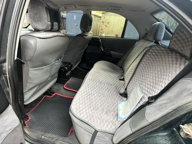 Зеленый Опель Омега, объемом двигателя 2 л и пробегом 341 тыс. км за 2500 $, фото 8 на Automoto.ua