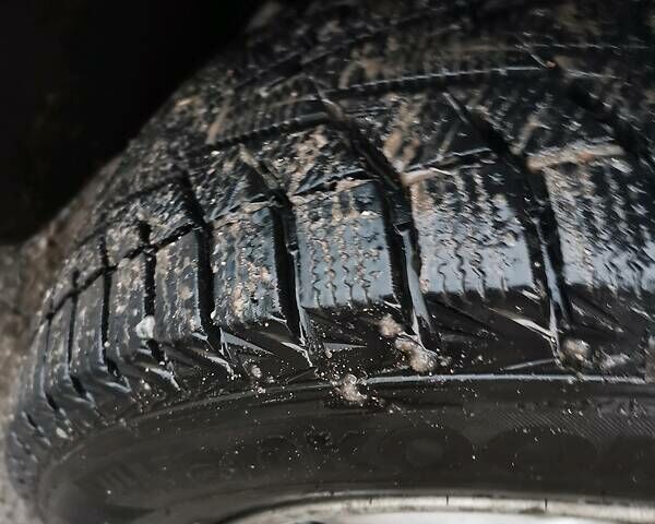 Зеленый Опель Омега, объемом двигателя 2 л и пробегом 261 тыс. км за 3200 $, фото 24 на Automoto.ua