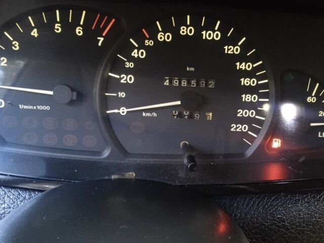 Зелений Опель Омега, об'ємом двигуна 2 л та пробігом 498 тис. км за 2500 $, фото 9 на Automoto.ua